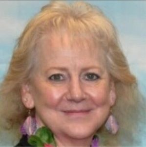 Meet your Posher, Marcia